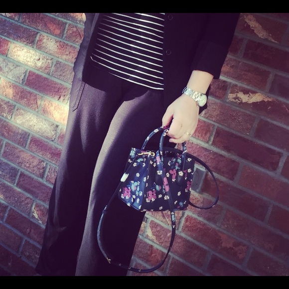 Authentic Coach Cashin Carry Tote 14 - Picture 11 of 14